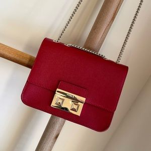 NWT Furla Bella Mini Crossbody Bag in Red Made of Saffiano Genuine Leather